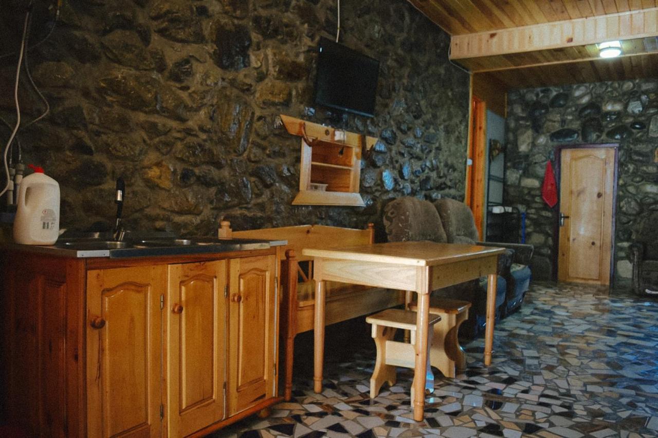 Guest House-Waterfall Chokhuldi Exterior photo